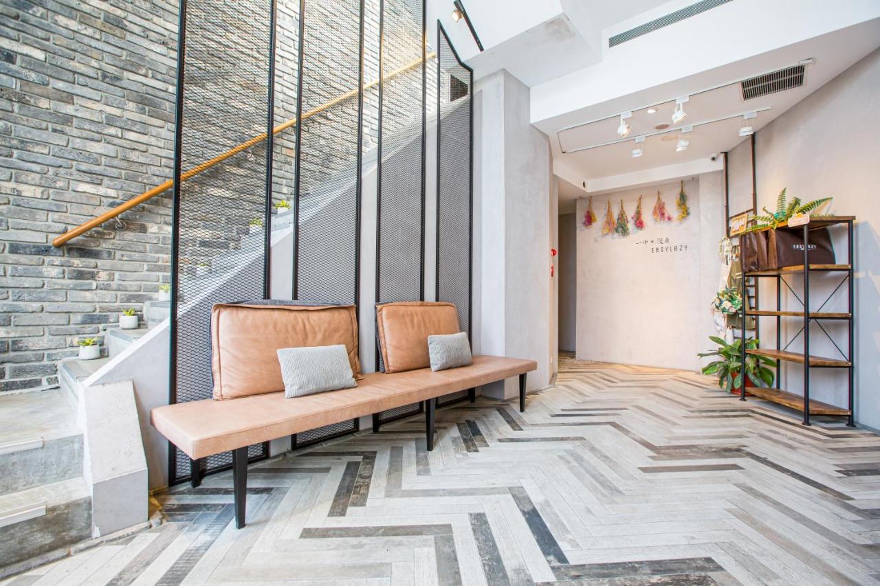 Easylazy Inn Тайчжун Экстерьер фото